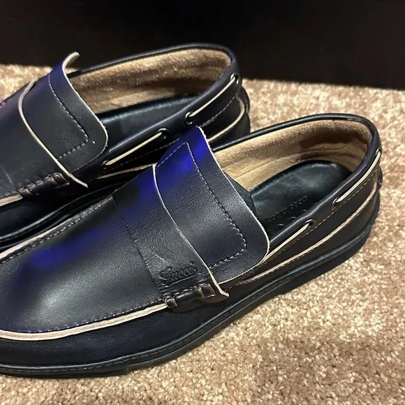 Gucci Men's Black Leather Slip-On Loafers - Picture 5 of 14
